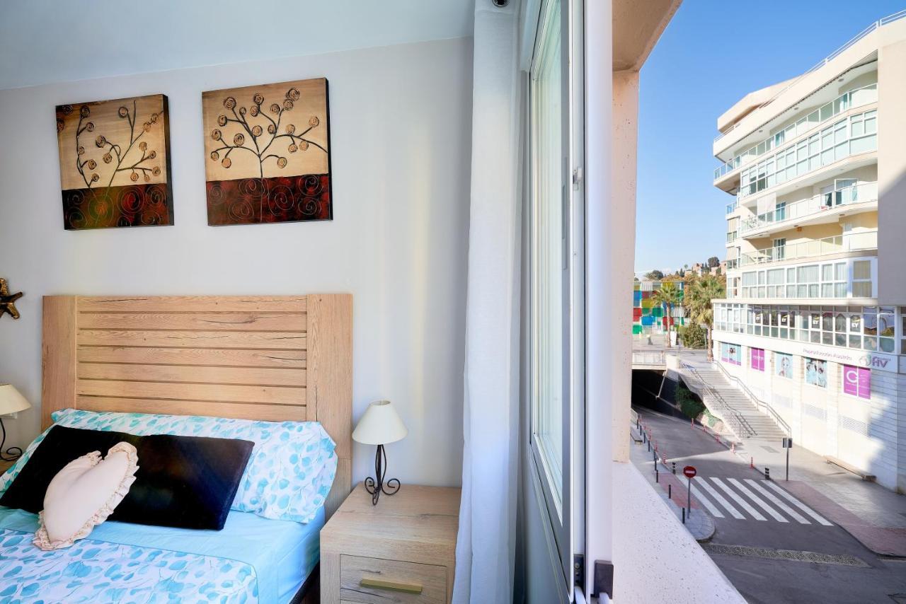 Malagueta Center&Beach Малага Екстериор снимка